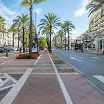 Las Gaviotas - Playas Del Duque - Puerto Banus