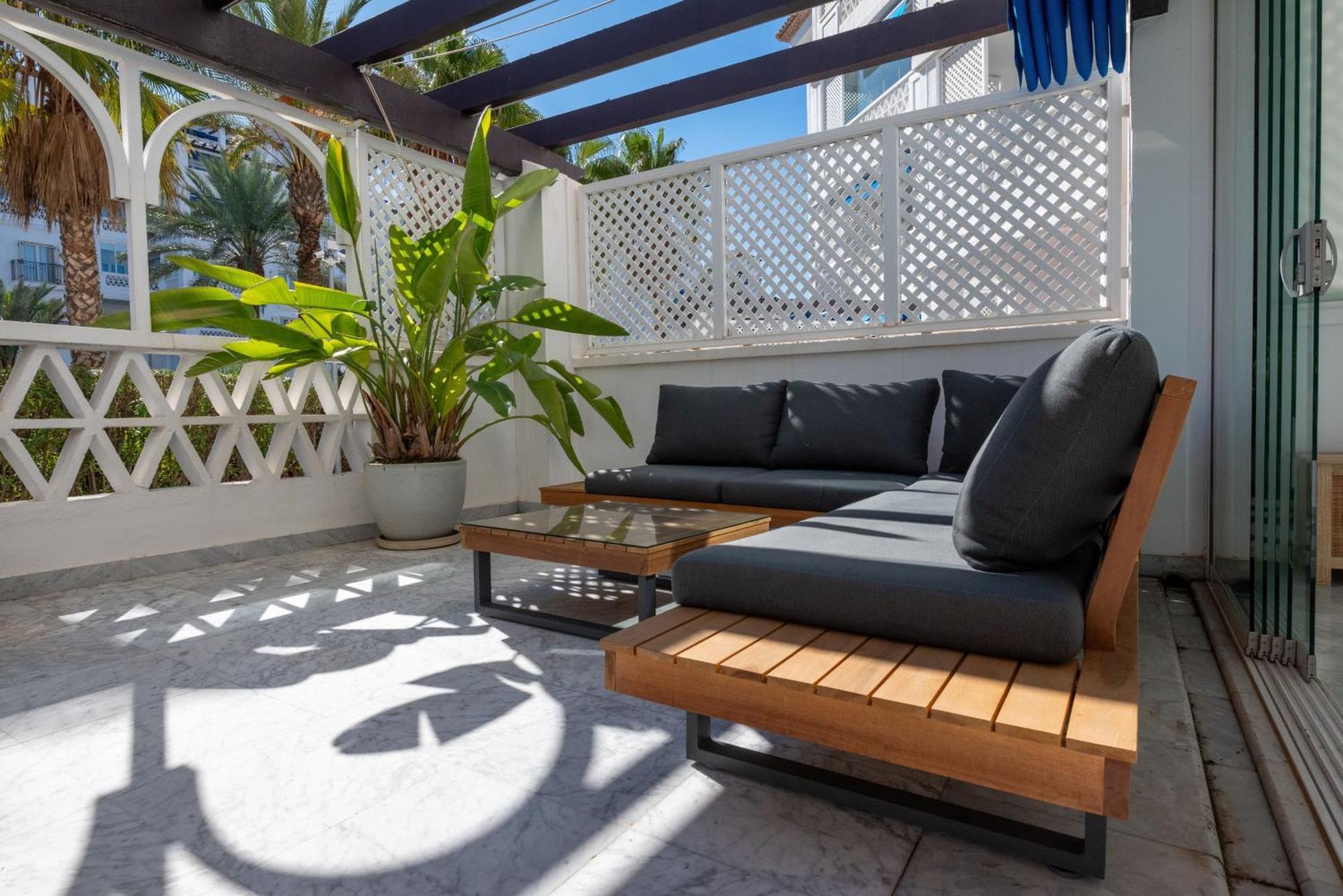 Gaviotas - Playas Del Duque - Puerto Banus Apartment