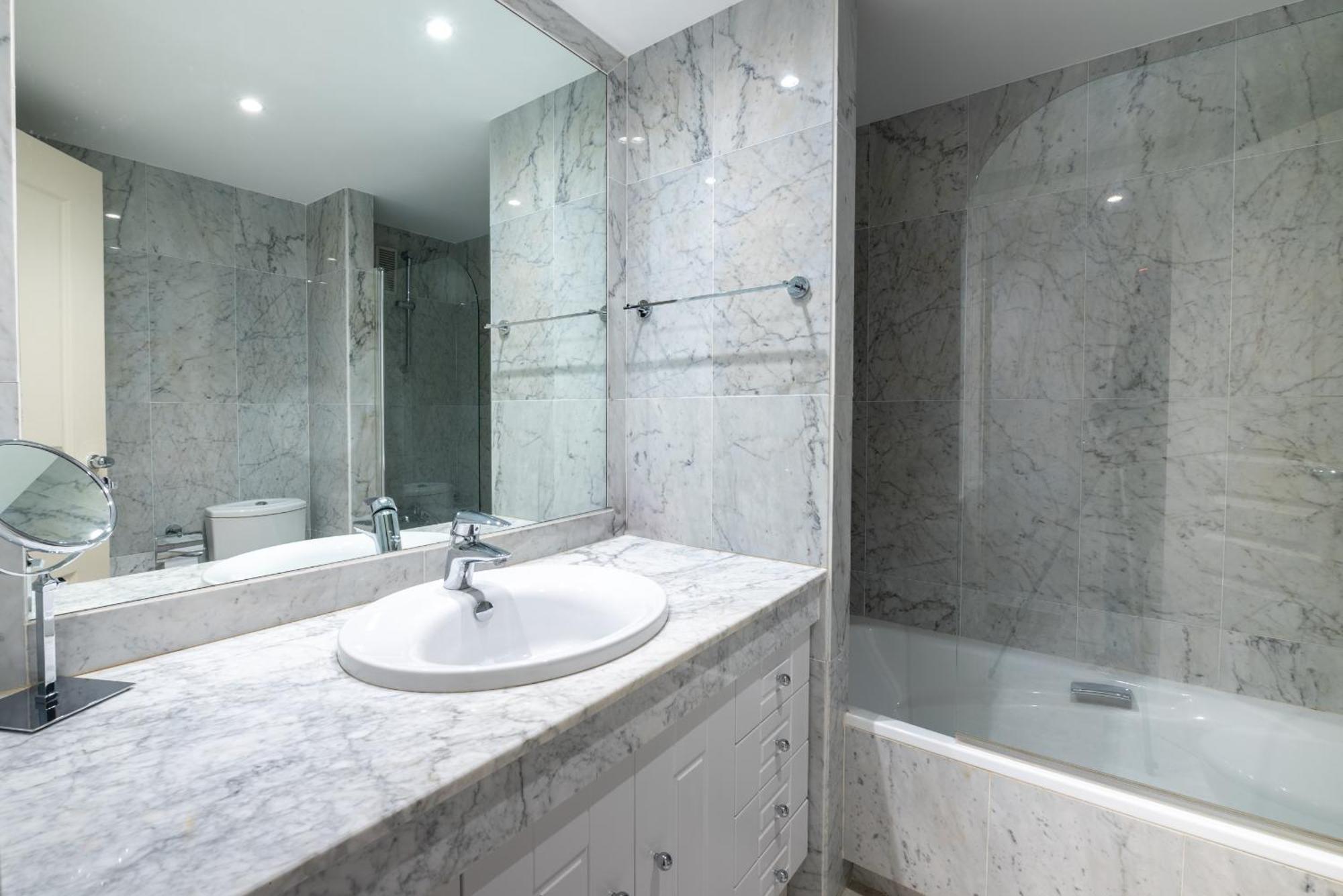 Gaviotas - Playas Del Duque - Puerto Banus Apartment Marbella